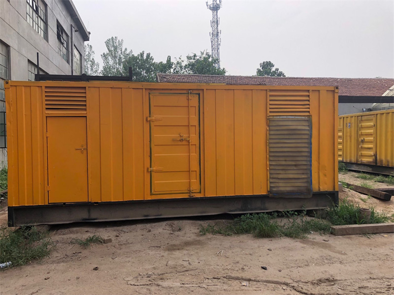 太原发电机出租进行负载测试时，电瓶电量不足的具体判断标准是什么？