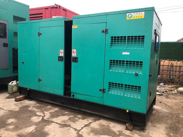 太原怎样合理控制磷酸铁锂蓄电池的充放电倍率以延长其使用寿命？